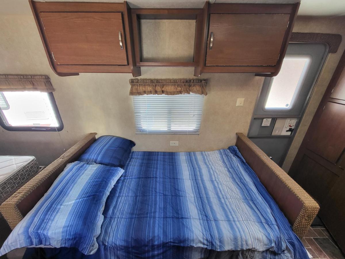 Moceanset Getaways-Beautiful Ocean, Mountain & Sunset Views, "Camping Experience" Dingwall Exterior photo